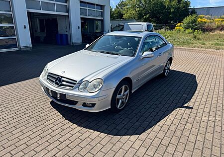 Mercedes-Benz CLK 320 CDI AVANTGARDE Avantgarde