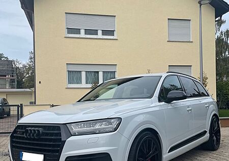 Audi SQ7 4.0 TDI*Pano*Matrix*22Zoll*Scheckheft