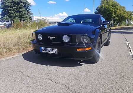 Ford Mustang GT V8 Schalter sehr selten