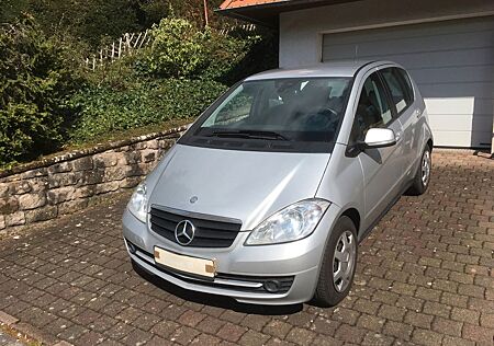 Mercedes-Benz A 160 BlueEFFICIENCY *Klima*Sitzheizung