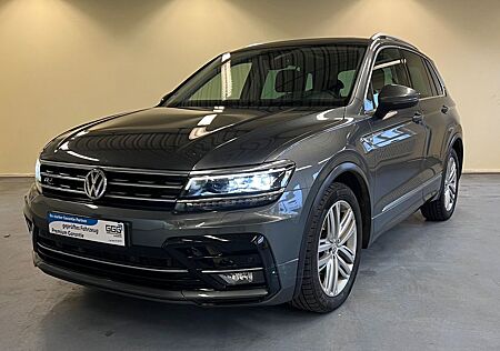 VW Tiguan Volkswagen 2.0 TDI DSG R-LINE+NAVI+SZH+ACC+PANO