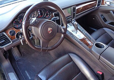 Porsche Panamera 4WD PZ-MOTOR 116 tkm EGSD PCM BOSE PRSE