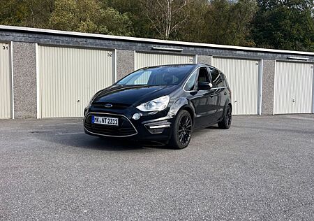 Ford S-Max 2,2 TDCi 147kW DPF Titanium X Titanium X