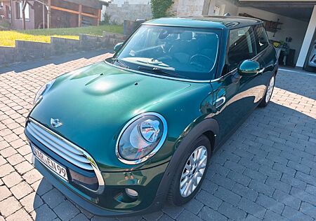Mini Cooper S Cooper F56 (136PS, 2.Hand, Garagenfahrzeug)