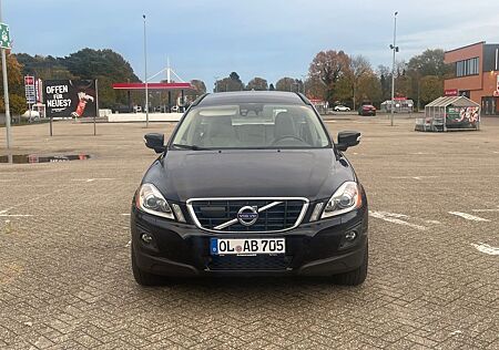 Volvo XC 60 XC60 2.4D AWD Geartronic Momentum