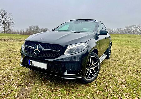 Mercedes-Benz GLE 43 AMG Top Zustand, HUD, 360-Cam, Pano,