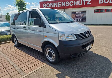 Volkswagen T5 Caravelle