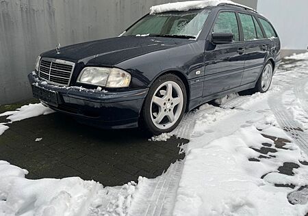 Mercedes-Benz C 220 CDI T Save the classic 1Hand AMG Blau/Beig