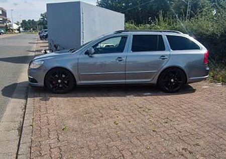 Skoda Octavia 2.0 TDI DSG RS Combi RS
