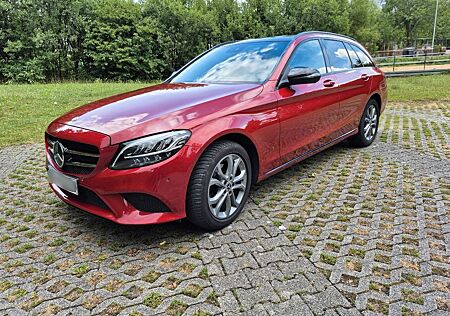 Mercedes-Benz C 200 C200 T-Modell | Automatik | PANO | LED | PDC