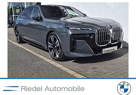 BMW 740d xDrive M Sportpaket Standhzg SkyLounge 21"