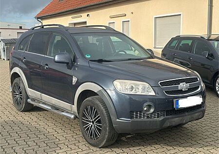 Chevrolet Captiva 2.4 LS 2WD