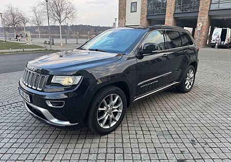 Jeep Grand Cherokee 3.0l V6 Diesel 184kW Summit...