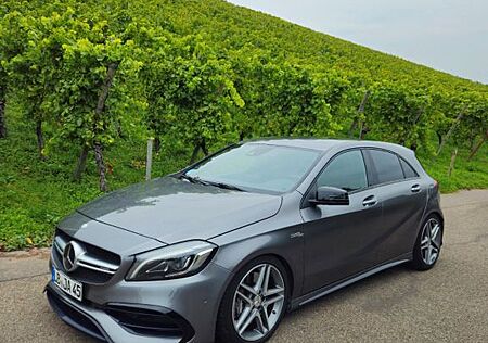 Mercedes-Benz A 45 AMG Mercedes-AMG A 45 4MATIC / TÜV + Service neu
