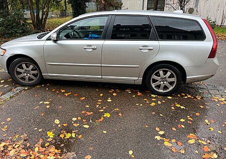 Volvo V50 gebraucht kaufen Volvo V50 2.0D -Automatik