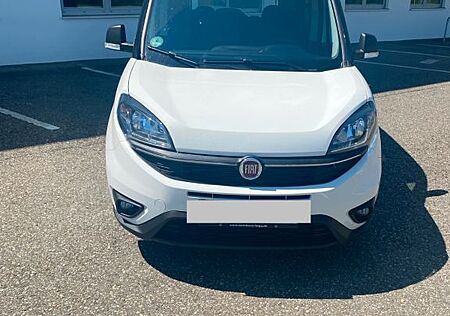 Fiat Doblo 1.6 16V Multijet LOUNGE LWB LOUNGE