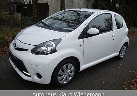 Toyota Aygo (X) Aygo (X) 1,0-l-VVT-i Cool - 1.Hd./orig. 42 TKM