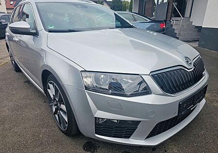 Skoda Octavia Combi RS Navi Leder PDC AHK Bi Xenon