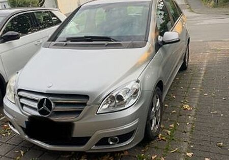 Mercedes-Benz B 180 CDI -
