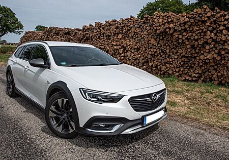 Opel Insignia Country Tourer Insignia CT 2.0 D Exclusive 4X4 AHK HUD FlexRide
