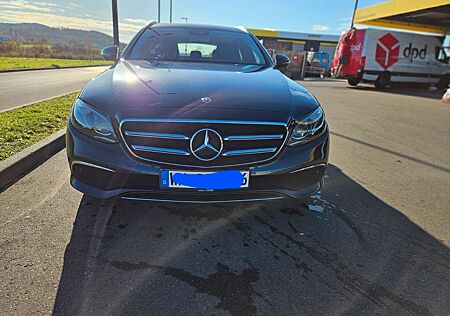 Mercedes-Benz E 200 d T Autom. - Vollaustattung Multibeam LED