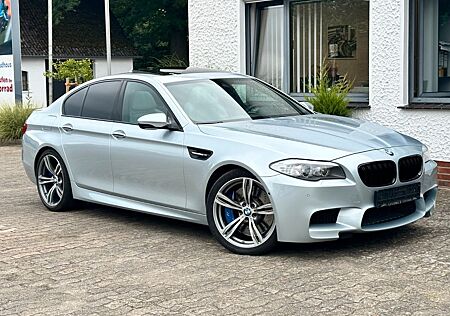 BMW M5 HeadUp/360°Kam/Bang&Olu/SoftClose