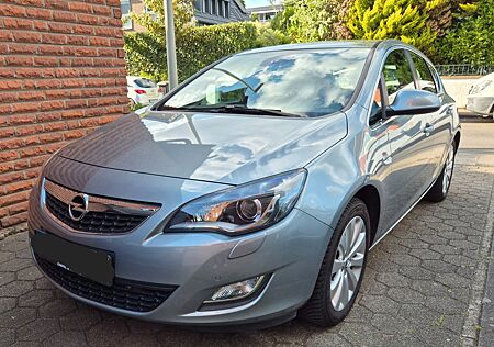 Opel Astra Sports Tourer 1.6 | Vollausstattung | TOP