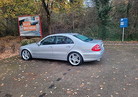 Mercedes-Benz E 320 ELEGANCE Elegance