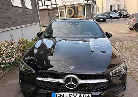 Mercedes-Benz CLA 220