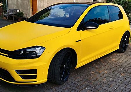 VW Golf Volkswagen 2.0 TSI DSG 4MOTION BMT R SHZ