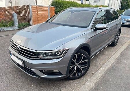 VW Passat Alltrack Volkswagen 2.0 TDI DSG Standh. Pano. Leder