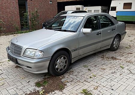 Mercedes-Benz C 180 Mercedes W202 C180 MOPF - Viele Neuteile