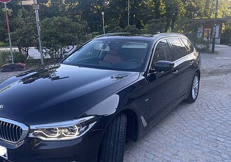 BMW 530d xDrive Touring A -