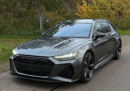 Audi RS6 Pano/B&O/Keramik/Carbon/Memory/Keyless