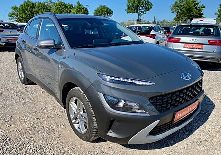 Hyundai Kona 1.0 AAC SHZ ALLWETTER CARPLAY PDC VORN