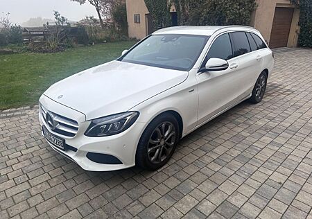 Mercedes-Benz C 220 d AVANTGARDE Autom. AVANTGARDE Head Up