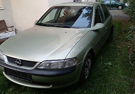 Opel Vectra 1.8 16V - HU bis 09/2026