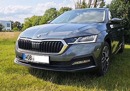 Skoda Octavia 1.5TSI CNG DQ CLEVER COMBI Matrix Kamera