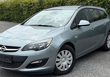Opel Astra J Sports Tourer Edition