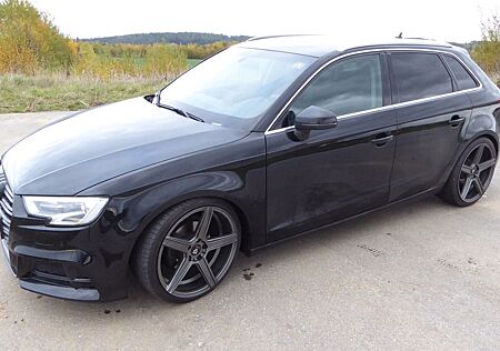 Audi A3 2.0 TDI -Digitaltacho Front in S3 Optik