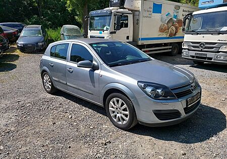 Opel Astra 1.4 EcoTec Edition Tüv 9/26