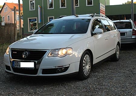 VW Passat Variant Volkswagen Passat Comfortline BlueTDI Tüv neu Klima SHZ AHK