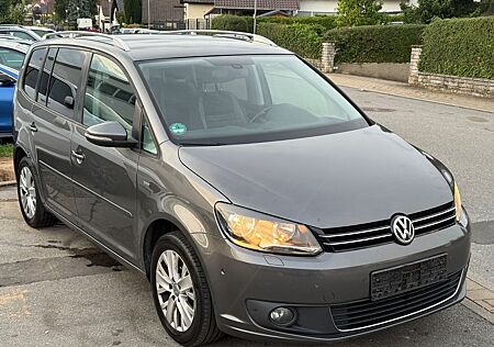 VW Touran Volkswagen Life BMT*2013*NAVI * Tempomat *