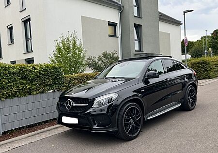 Mercedes-Benz GLE 43 AMG 4MATIC Standheizung Panorama