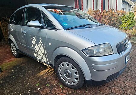 Audi A2 1.4 -