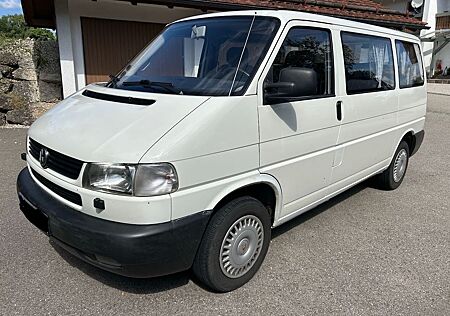 VW T4 Caravelle Volkswagen 2.5 (Benzin, Klima, Camping)