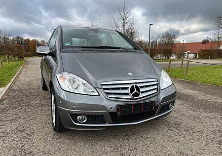 Mercedes-Benz A 180 AVANTGARDE 2HAND* PDC*SHZ*TEMPOMAT