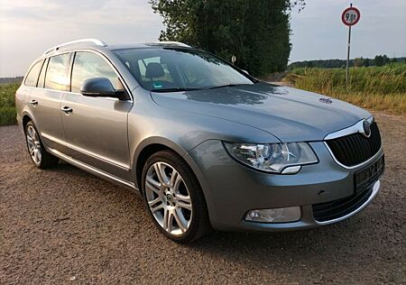 Skoda Superb Combi 2.0 TSI DSG Elegance