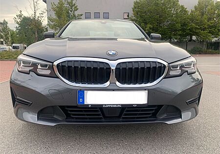 BMW 330 Plugin-Hybrid, Sport Modus, Guarantee