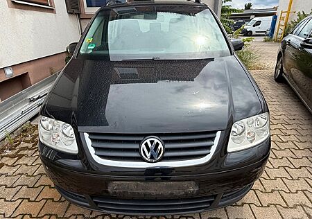 VW Touran Volkswagen Trendline/ SERVICEHEFT / 1.HAND